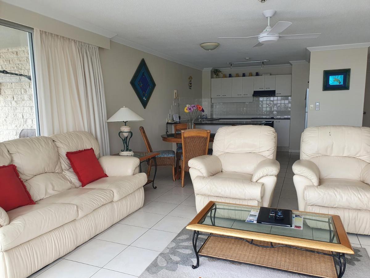 Pacific Surf Absolute Beachfront Apartments Gold Coast Buitenkant foto