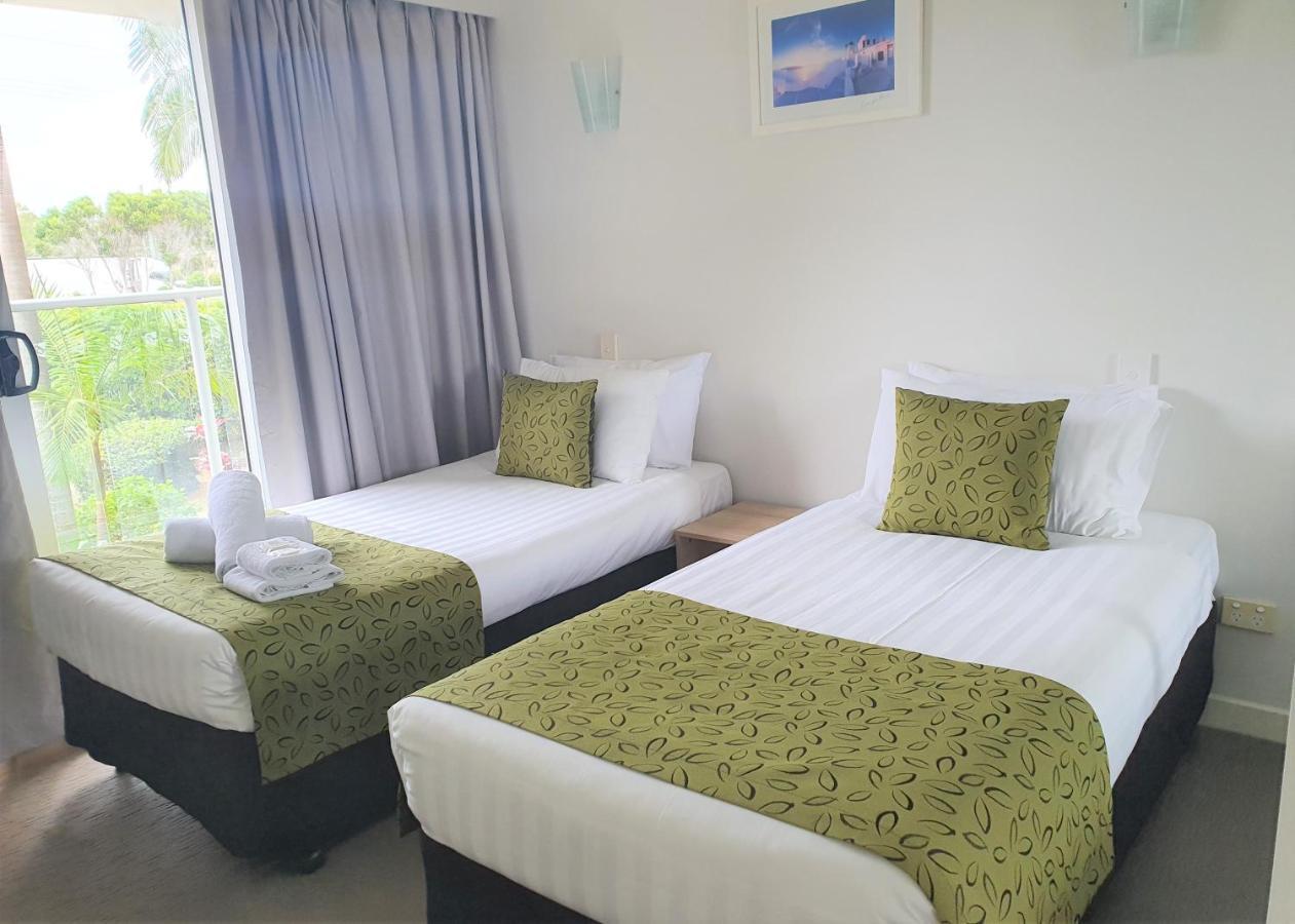 Pacific Surf Absolute Beachfront Apartments Gold Coast Buitenkant foto