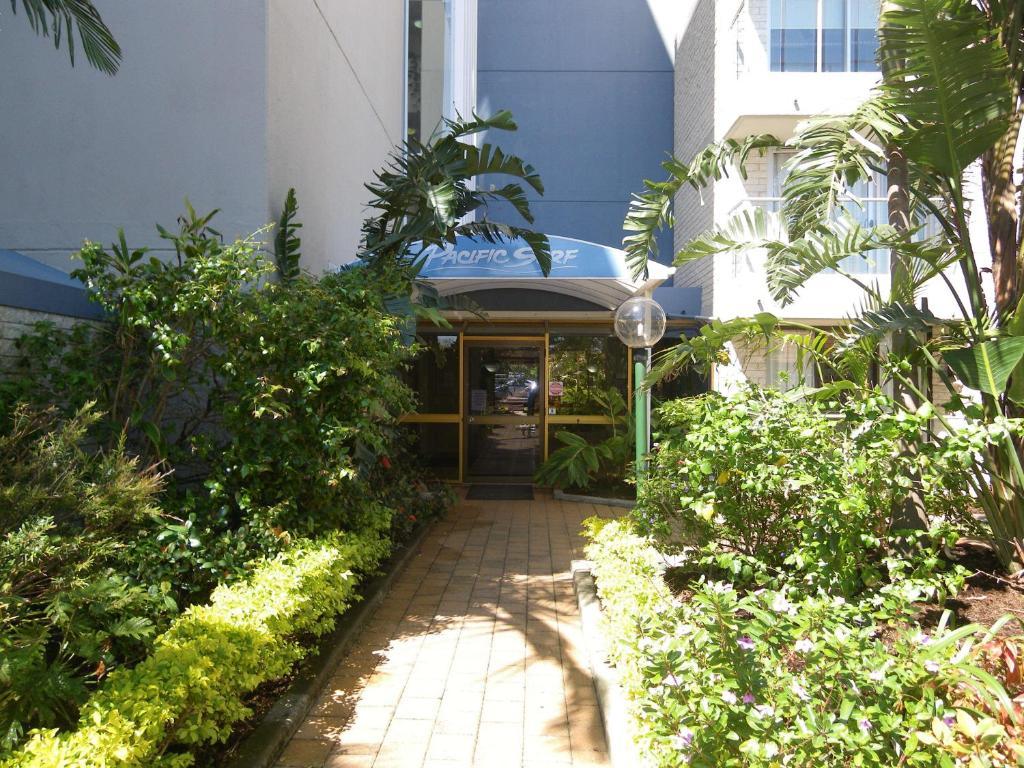 Pacific Surf Absolute Beachfront Apartments Gold Coast Buitenkant foto